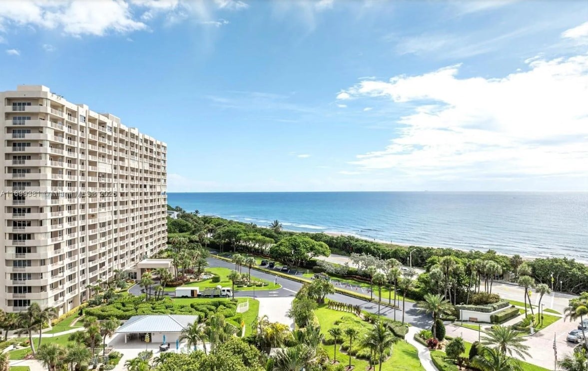 4301 N Ocean Blvd #303A