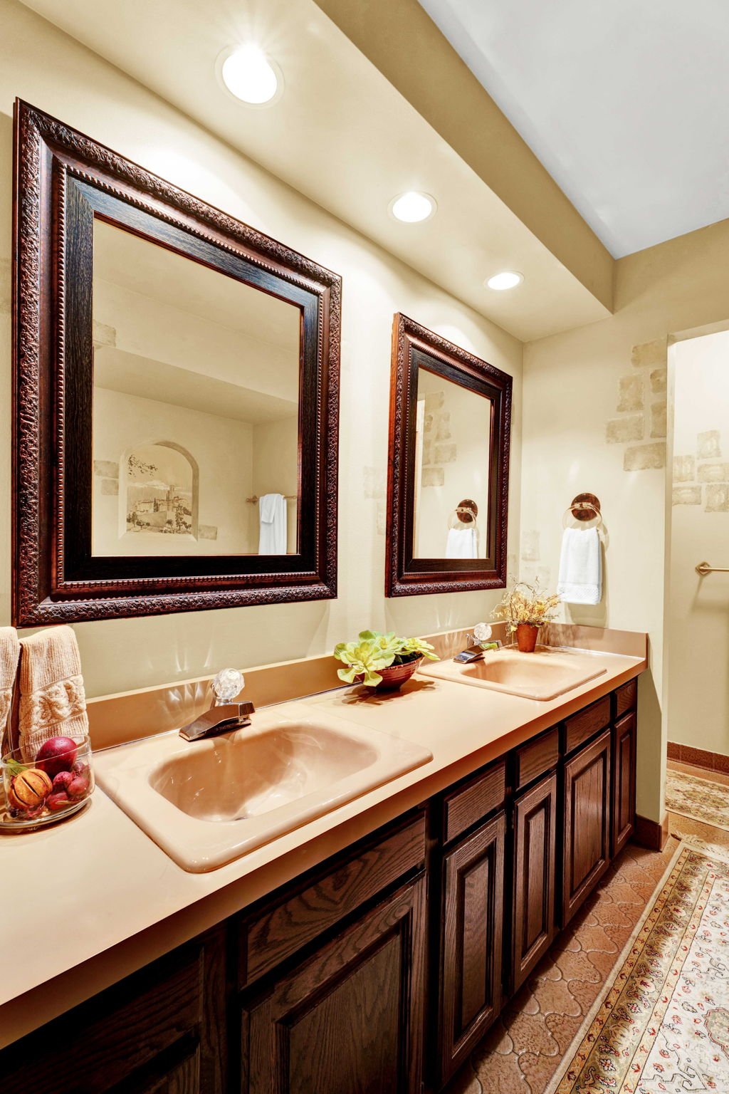 1100 Bretton Lane, Bloomfield Hills