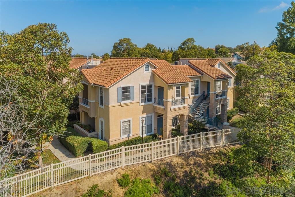 3585 Caminito El Rincon, #202