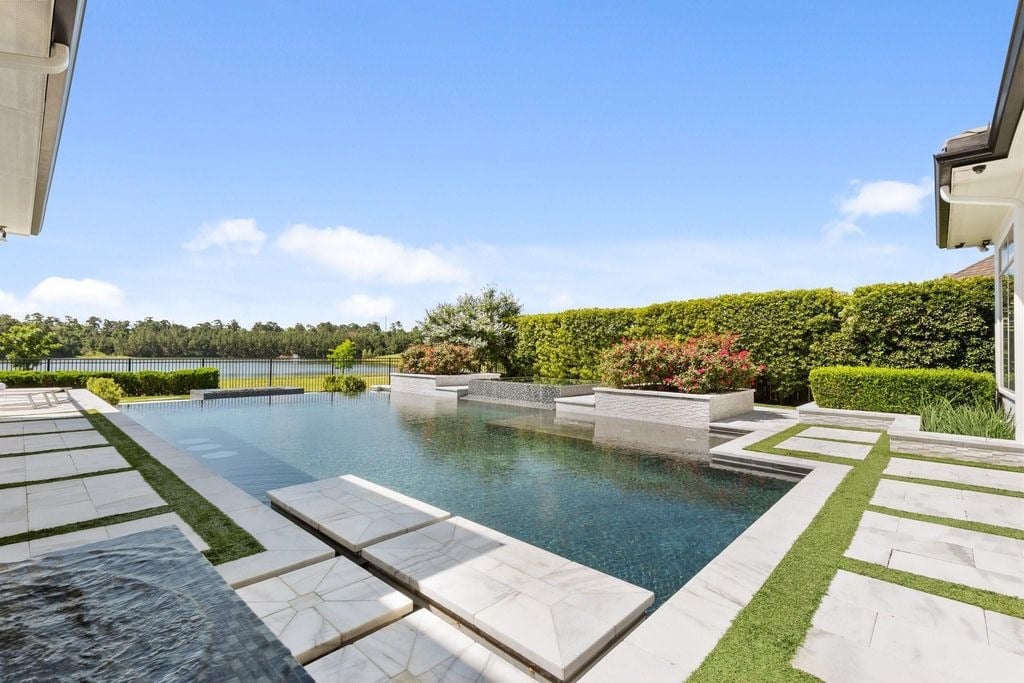 23314 Vista De Tres Lagos Dr