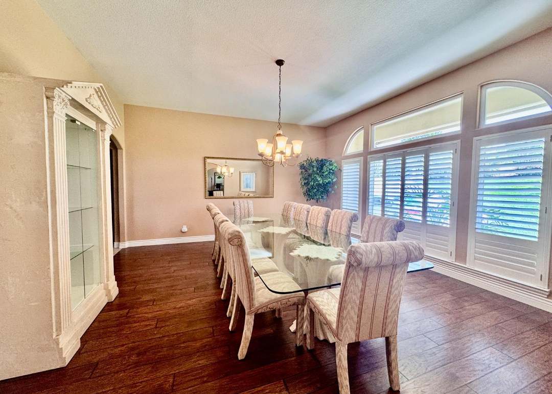 303 Taryn Ct