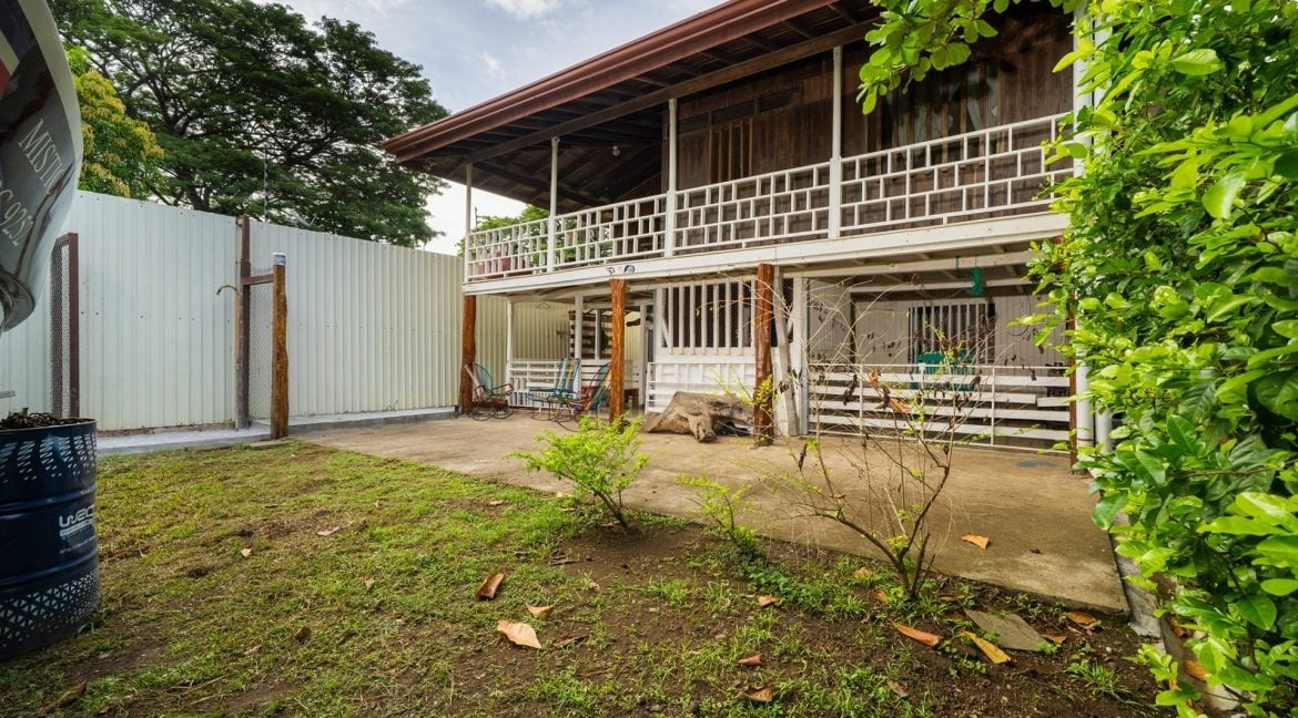 Oceanfront Property in Playas del Coco