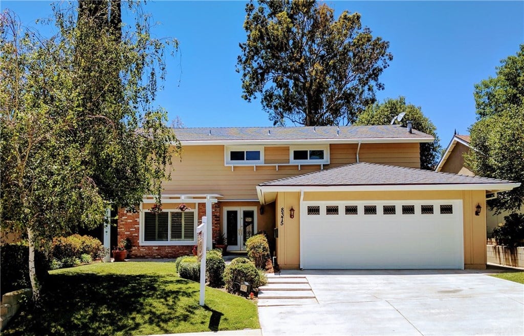 8375 Denise Ln