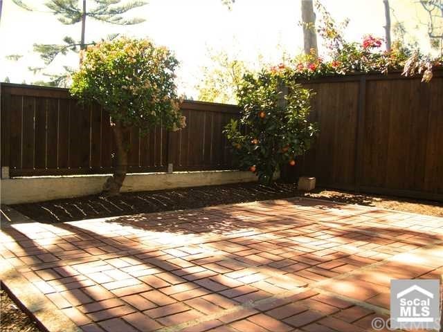18612 VALLARTA Dr