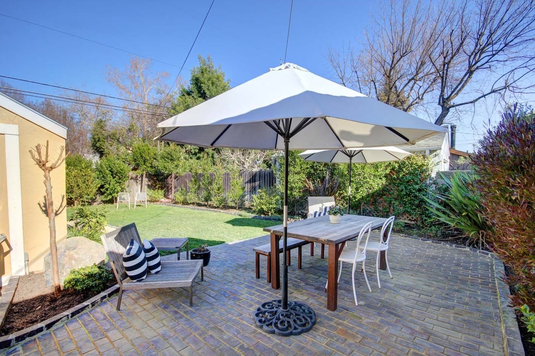 Just Listed! Stunning Land Park 3 Bedroom! a Must See!