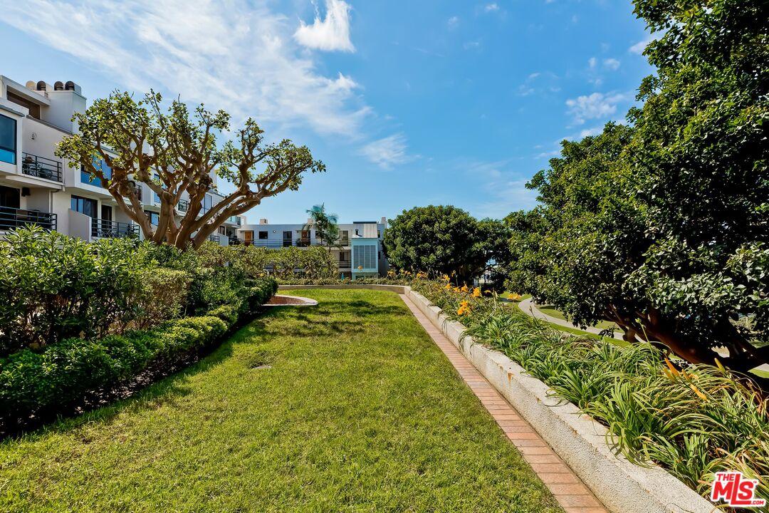 2910 Neilson Way Unit: 313