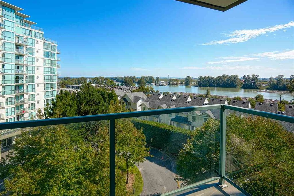2733 Chandlery Pl, #703