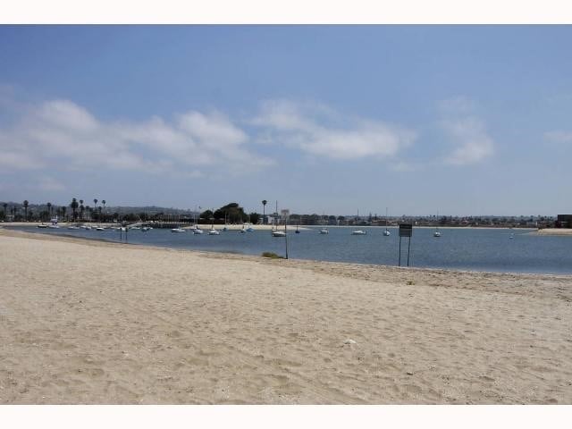 3528 Bayside walk #1