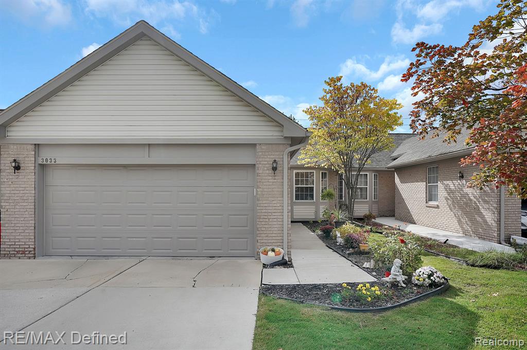 3033 Harbor Court