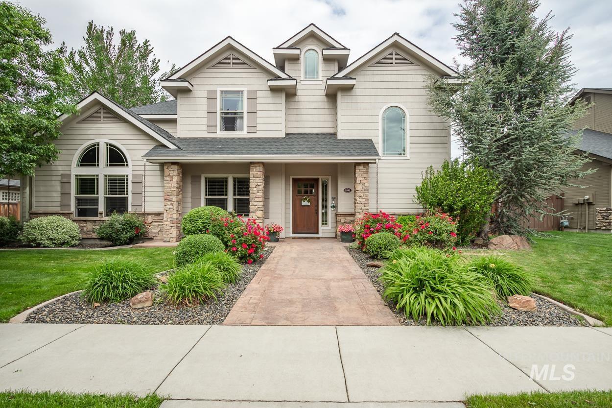 2446 W Wolf Rapids Dr