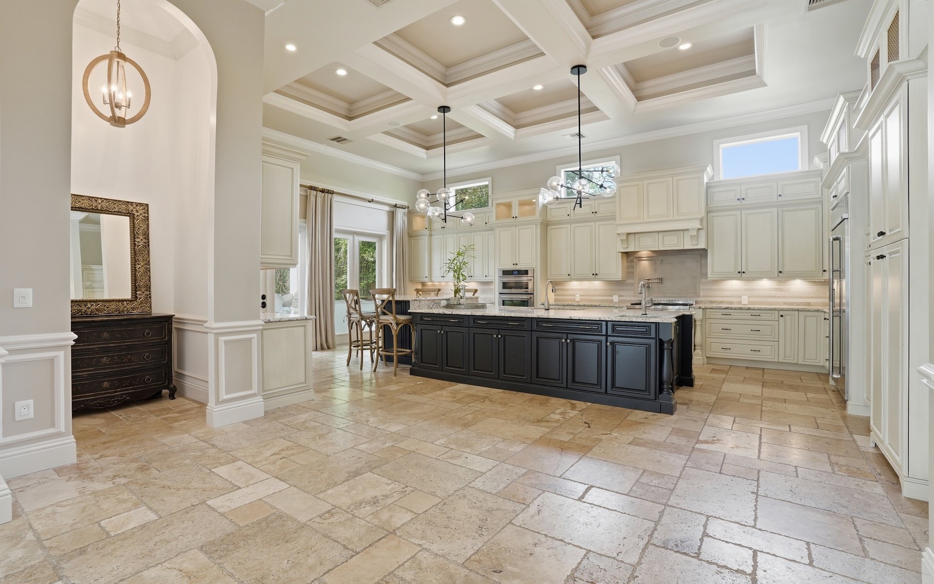 7562 Cordoba Cir