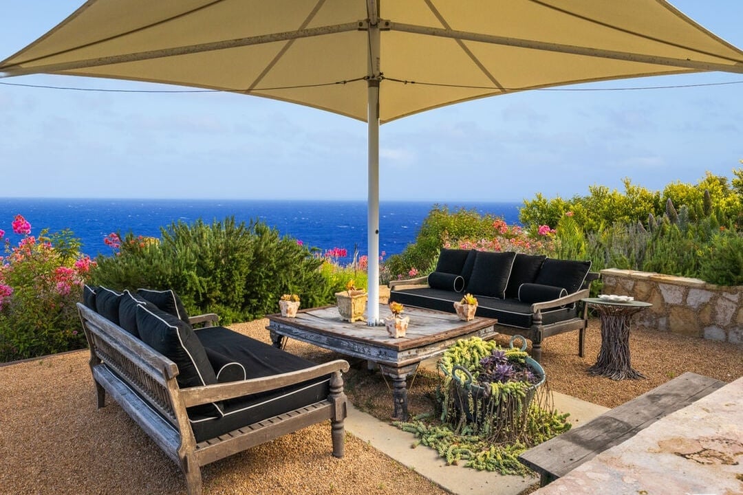 Carbon Canyon Rd, 90265