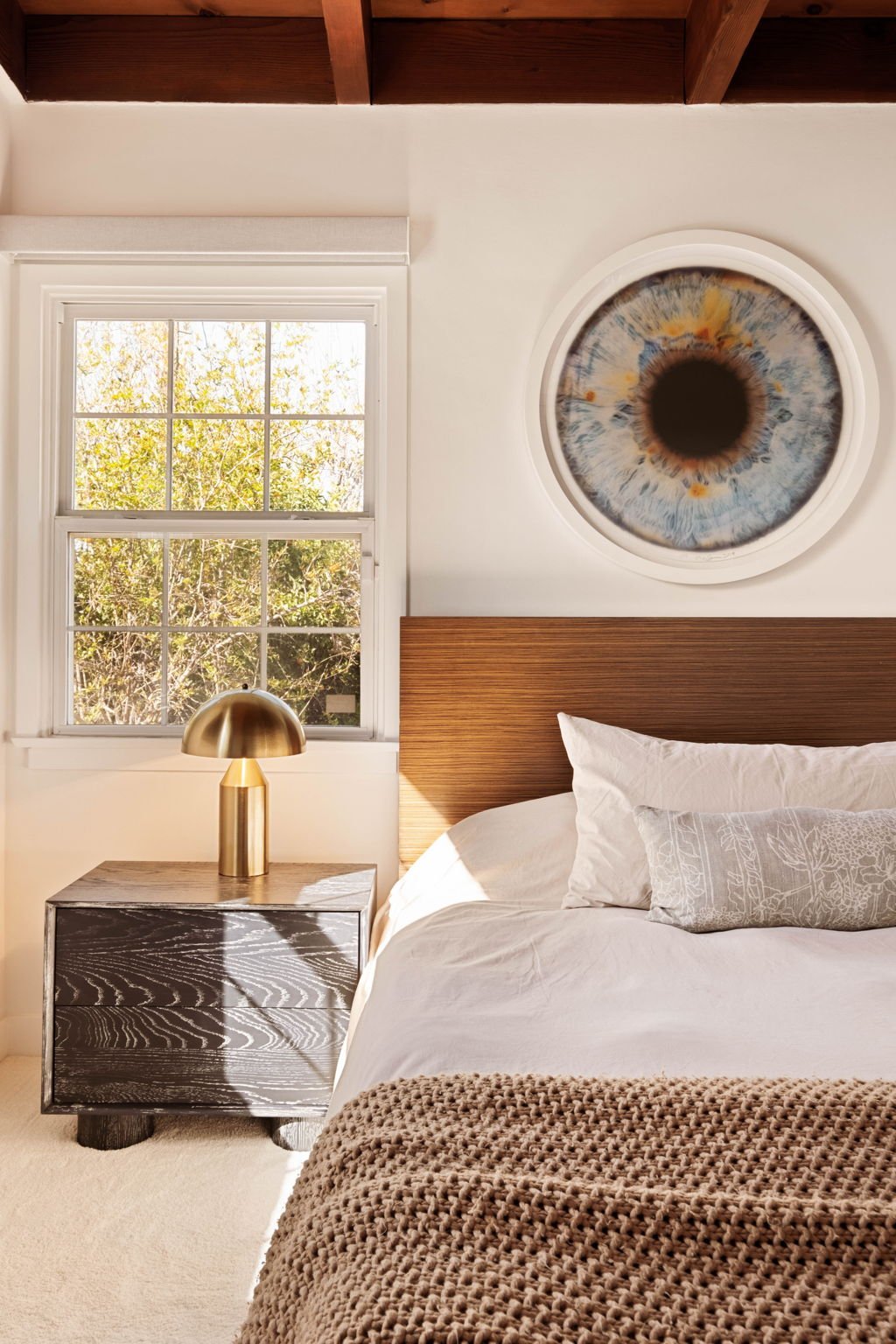 Effortless California Living in This Tarzana Ranch