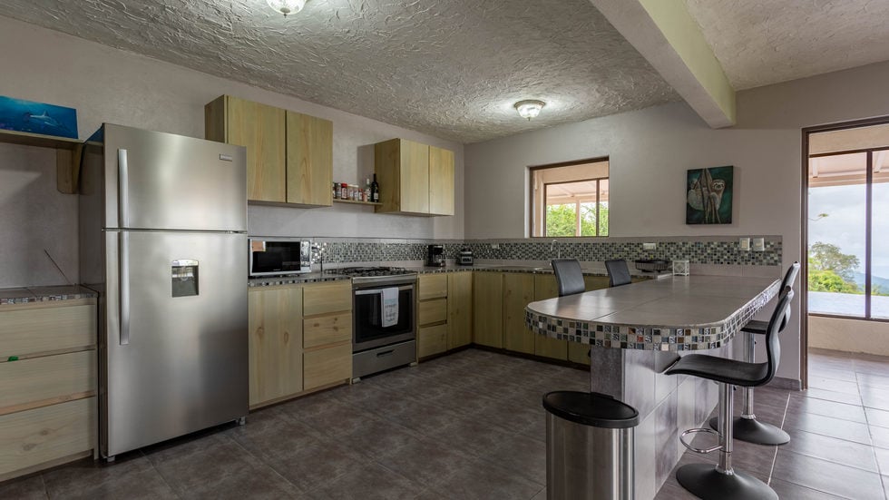 Reduced! Tinamastes Home with Panoramic Ocean and Mountain Views