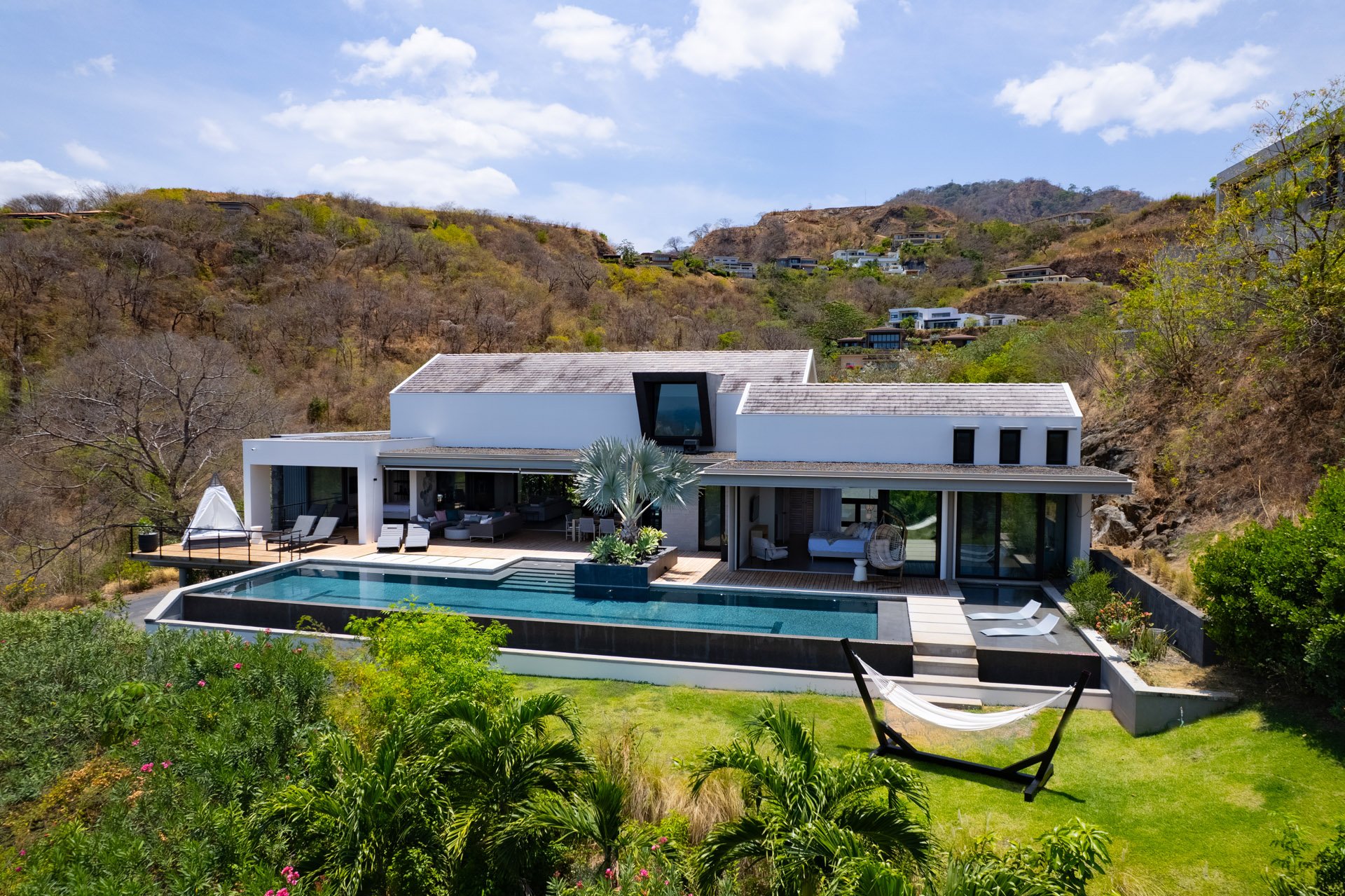 Casa Sombaile | Luxury Ocean View Estate with Proven Rental Income in Mar Vista