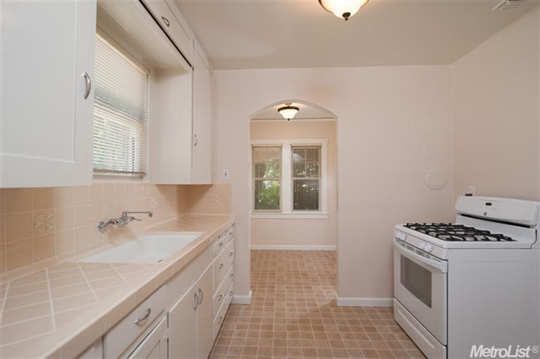 Another Home Sold in East Sacramento! Represented Buyer
