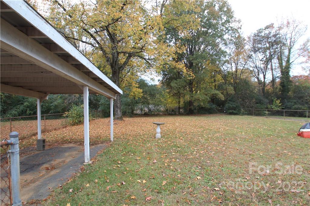 4431 Westridge Dr