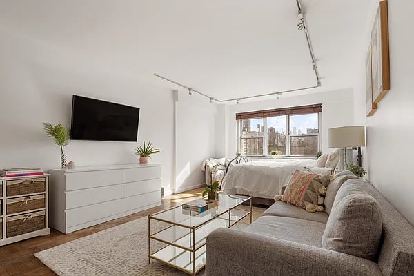 69 West 9th Street #10A