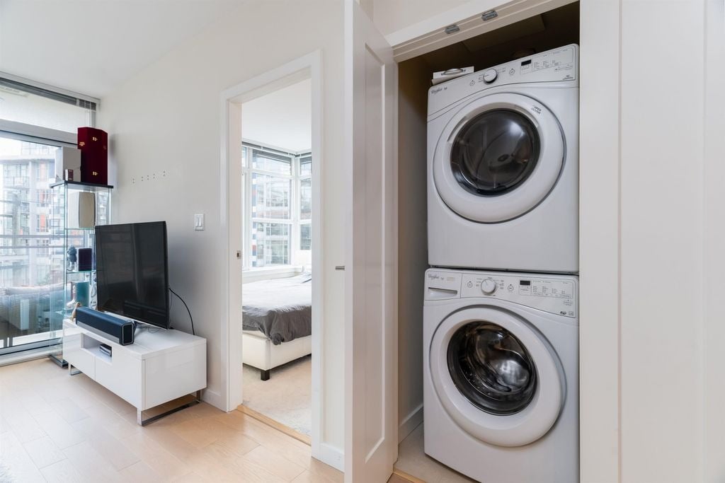 88 W 1st Ave, #501