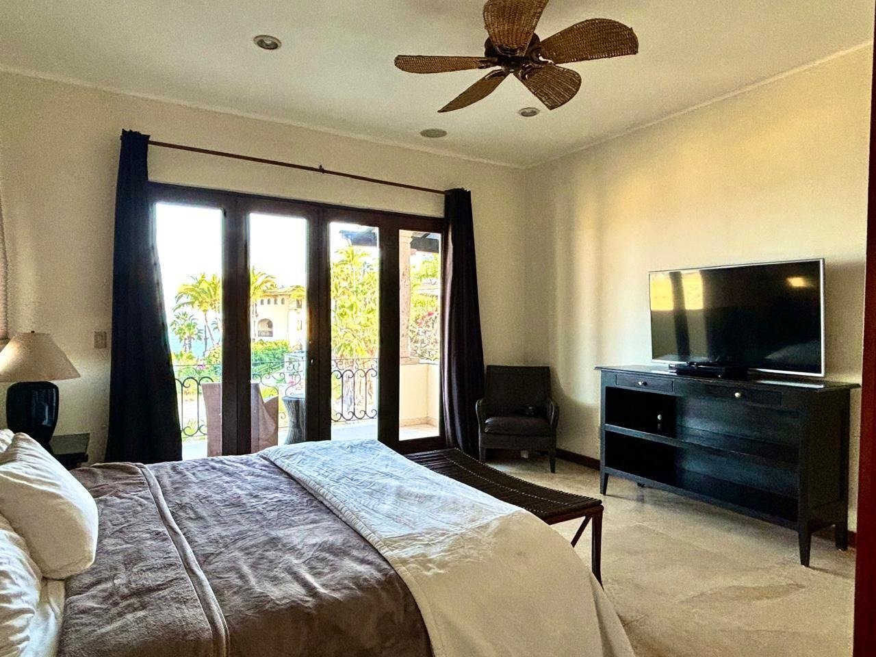 Calle Tiburon, Hacienda Palmilla San Jose Corridor