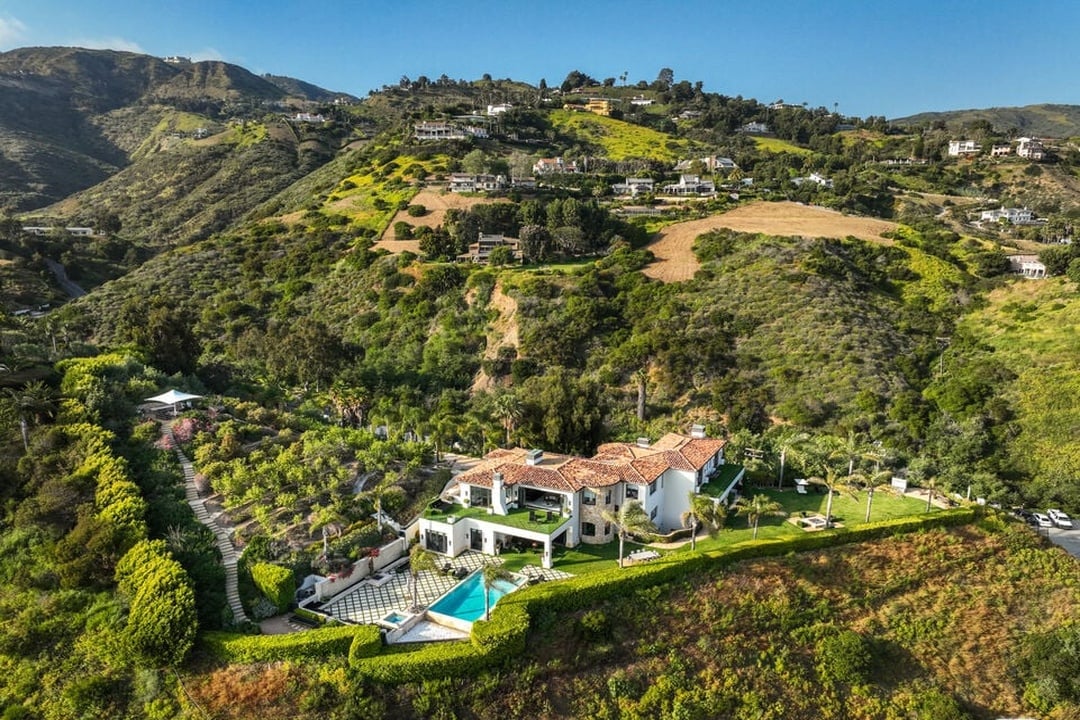 Carbon Canyon Rd, 90265