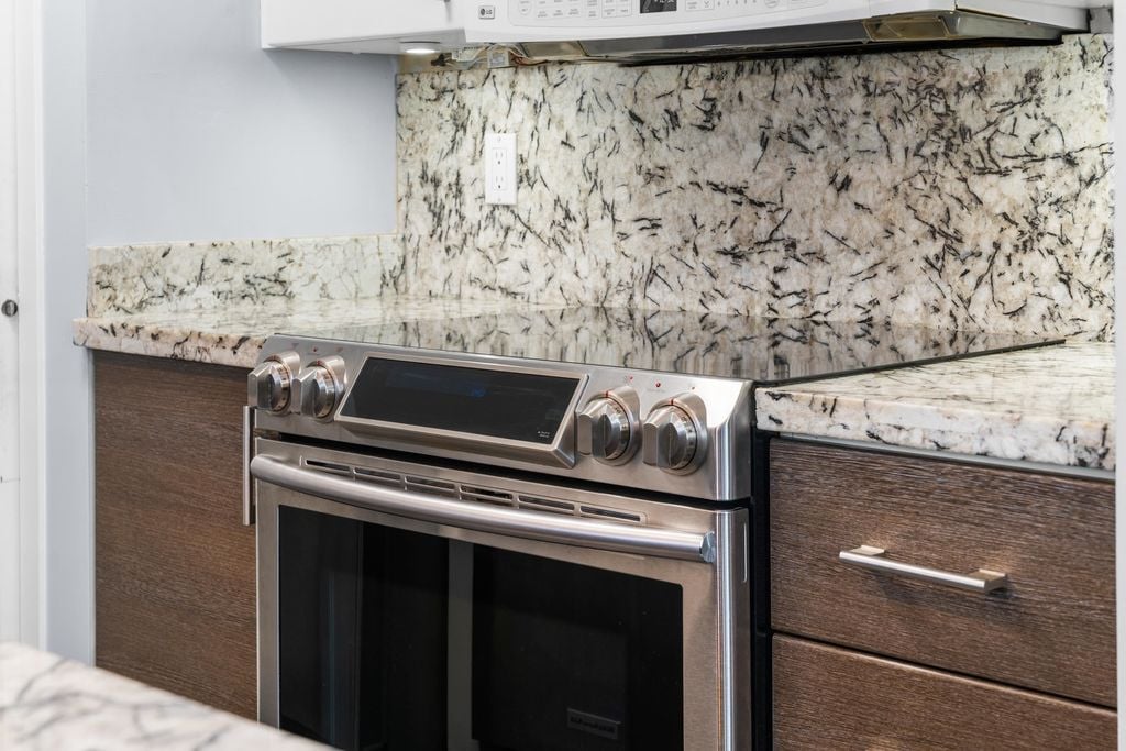 2885 E Kent Ave North, #24