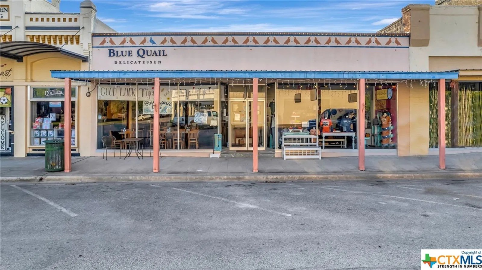 224 S Commercial St