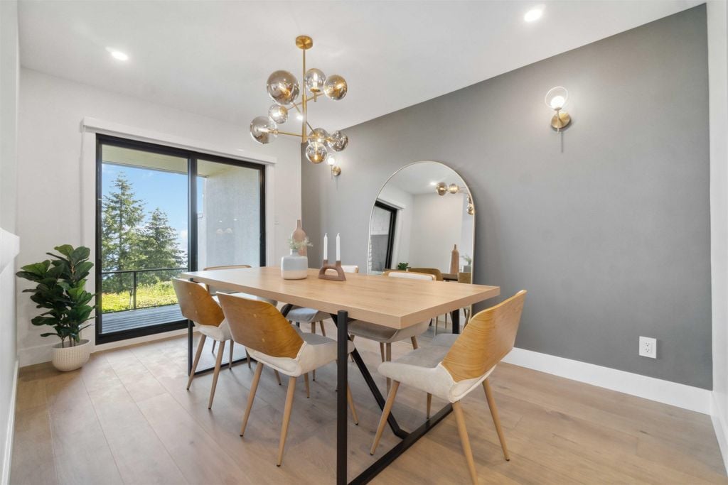2206 Folkestone Way, #9