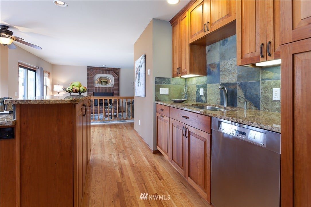 21708 NE 92nd Pl