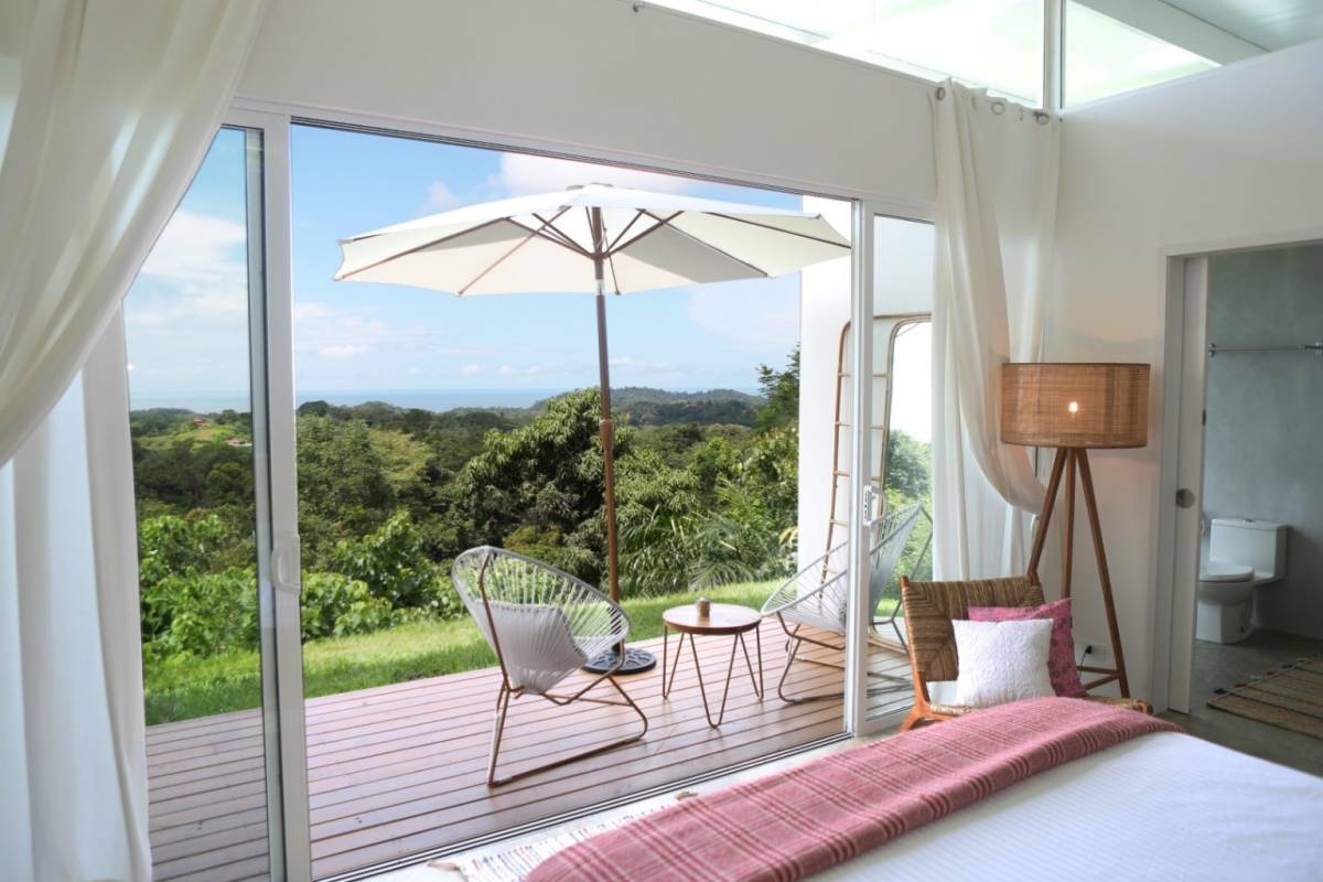Terra Lodge - Income producing property with two apartments, swimming pool and 1 bedroom home.
