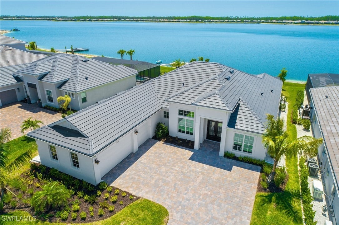 13896 Blue Bay Cir