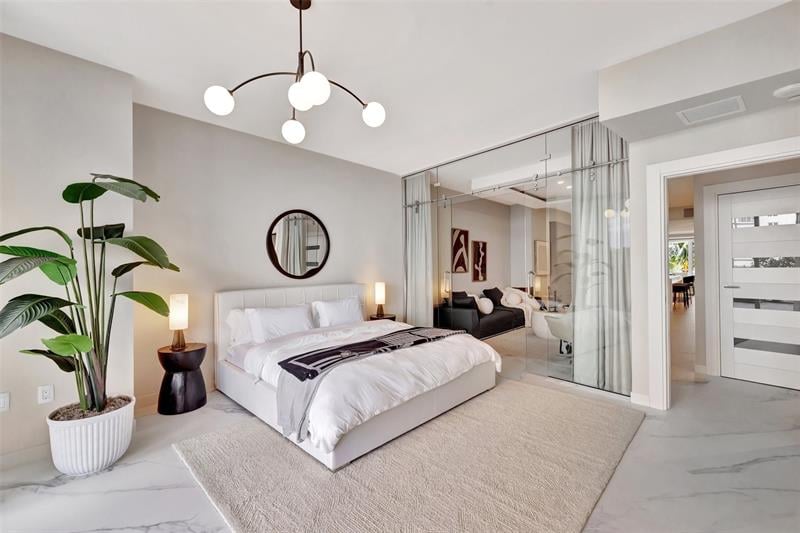 2200 N Ocean Blvd: Unit S303