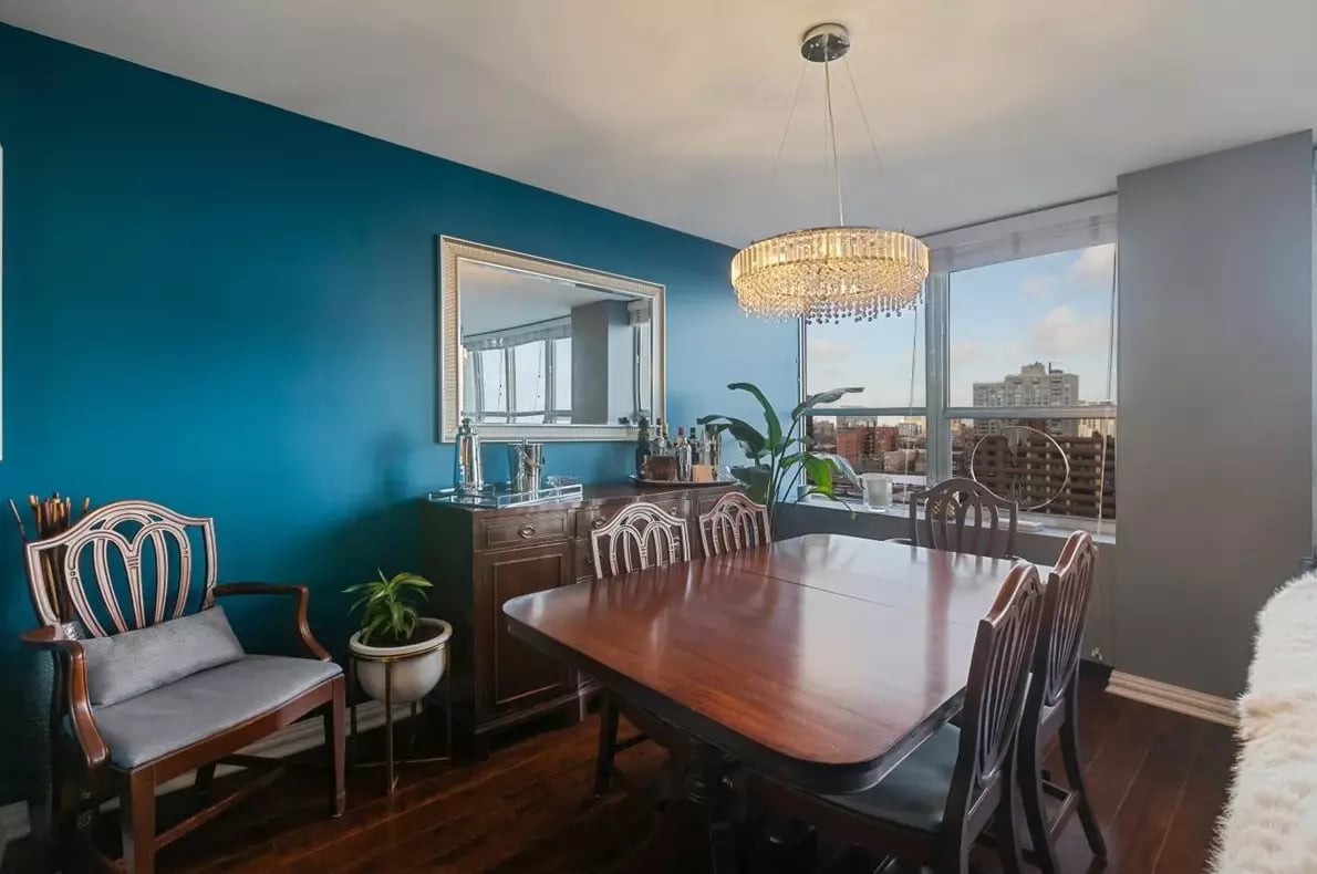 655 W Irving Park Rd #1004