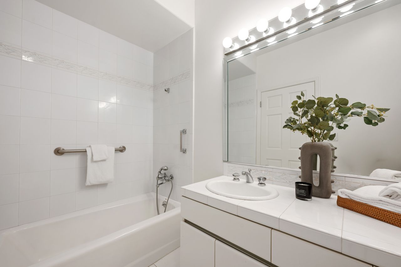 944 18th ST Unit: 3, Santa Monica 