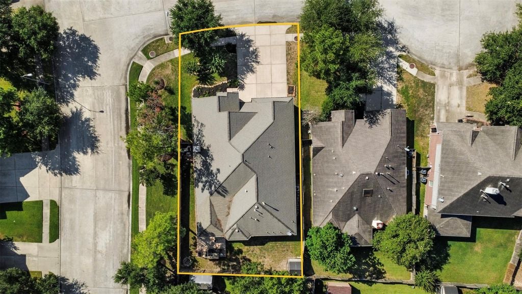 3011 Douglas Creek Ln