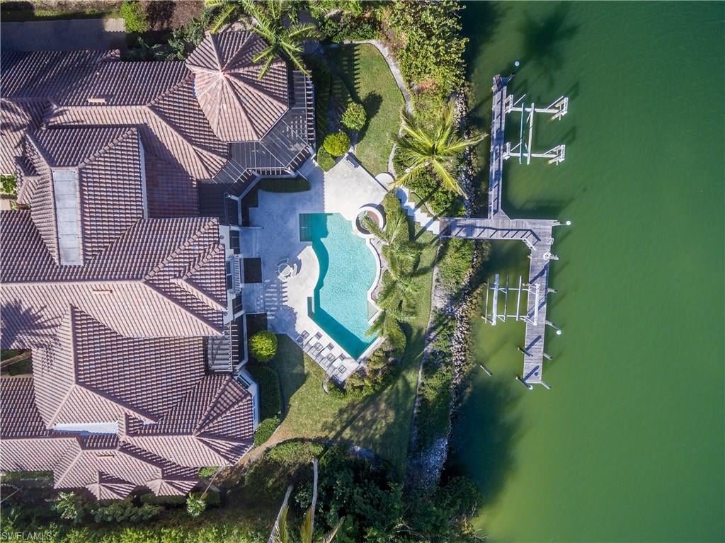 3415 Fort Charles Dr