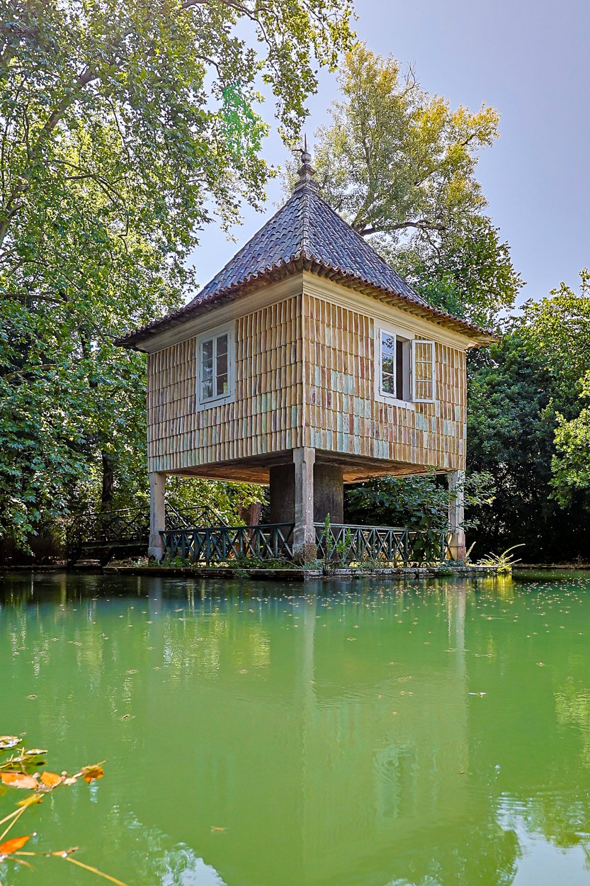 Magnificent 17th-Century Palace with  76,400 m² Estate Near Coimbra