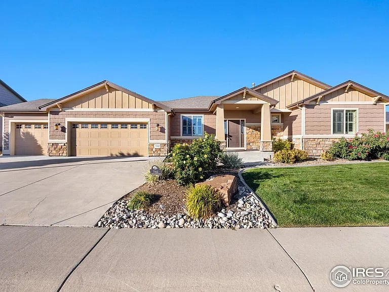 7162 Crystal Downs Dr