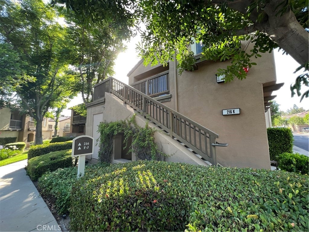 216 S Cross Creek Rd UNIT K