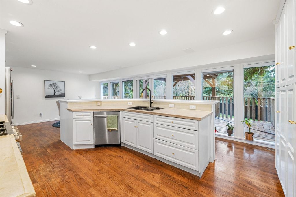 417 Hadden Dr