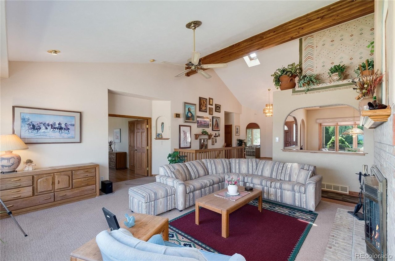 7328 Hawks Nest Trl