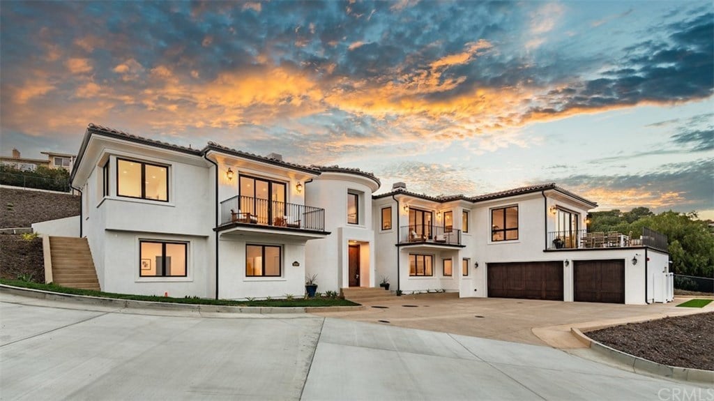 30389 Palos Verdes Dr E