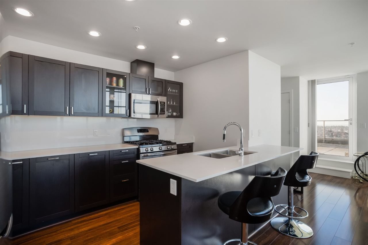 4815 Eldorado Mews, PH3