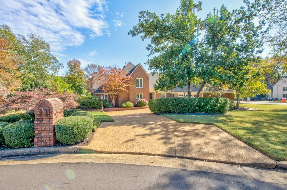 3374 Stone Creek Cv