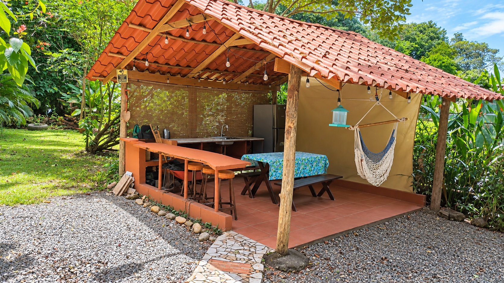 Riverside Cabin in Uvita | 0.98-Acre Estate with Room to Expand