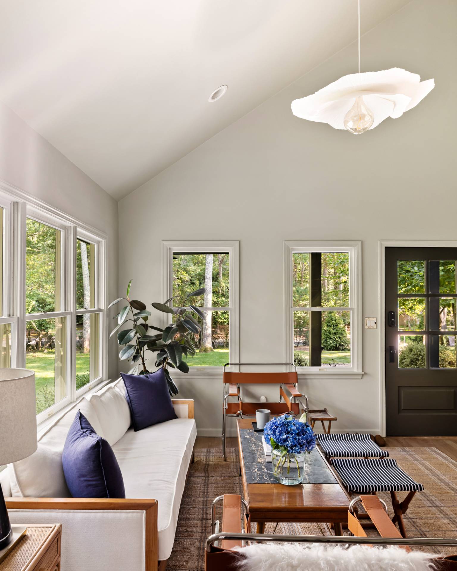 7 Wooded Oak Lane, East Hampton