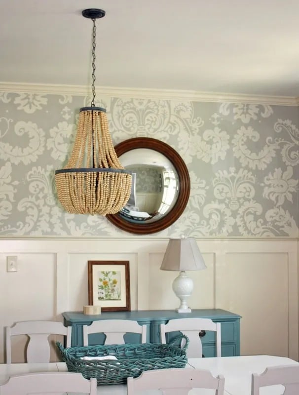 Chandelier Love