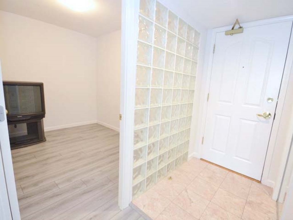 6080 Minoru Blvd, #1308