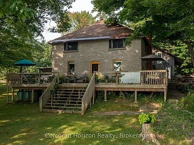 1641 Walkers Point Rd