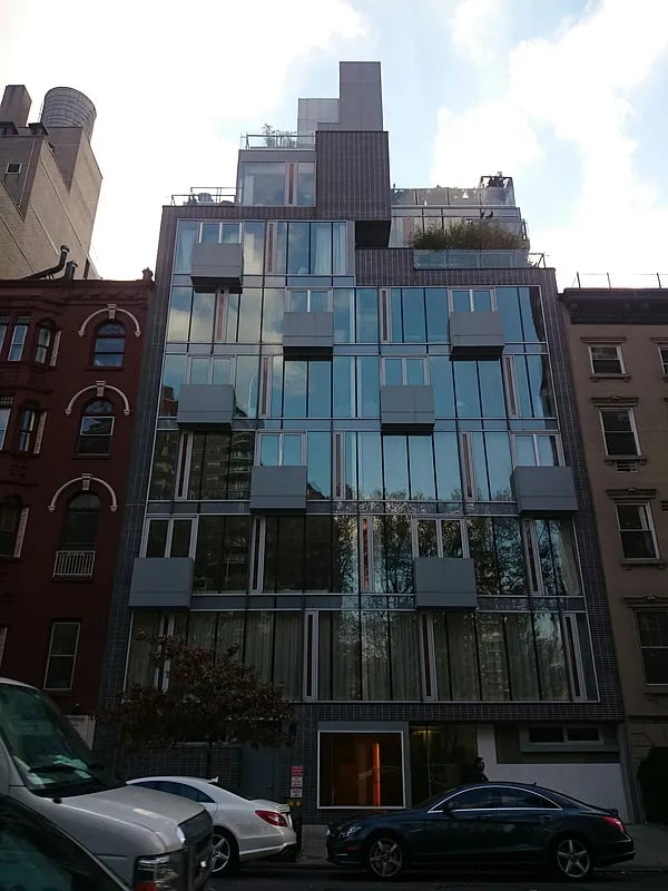 Modern 23 (350 West 23rd Street)